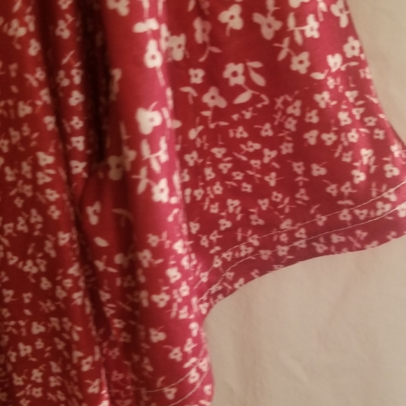 Top - Picture 4 of 5